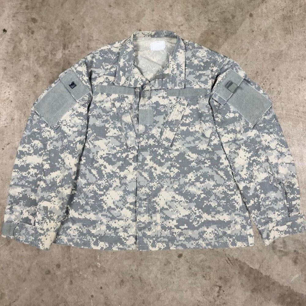 US Army ACU Combat Uniform Jacket UCP Military Camo Green Mens Size Medium Short